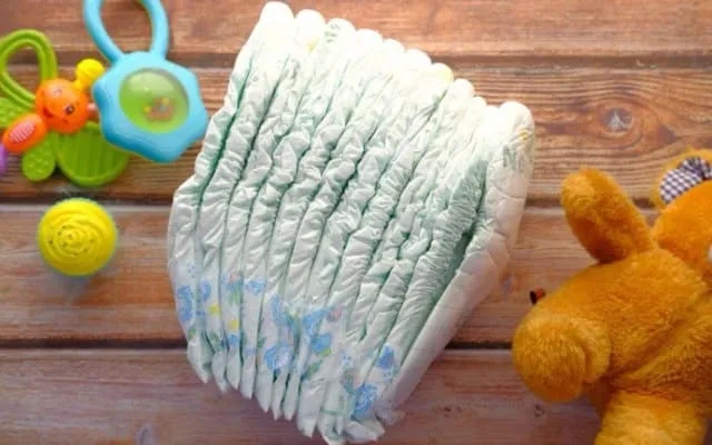 Kiedy zmienić pampersy na 3? Poznaj oznaki i ważne wskazówki