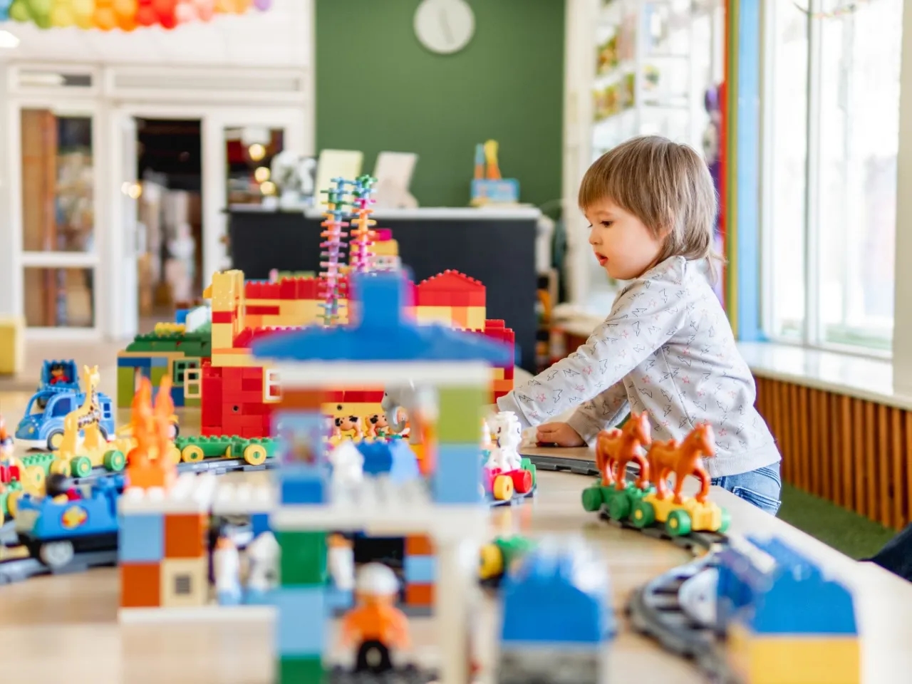 Co potrzeba do przedszkola? Niezbędne rzeczy, które musisz znać